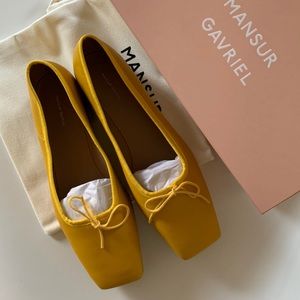 Brand new Mansur Gavriel square toe ballet flats